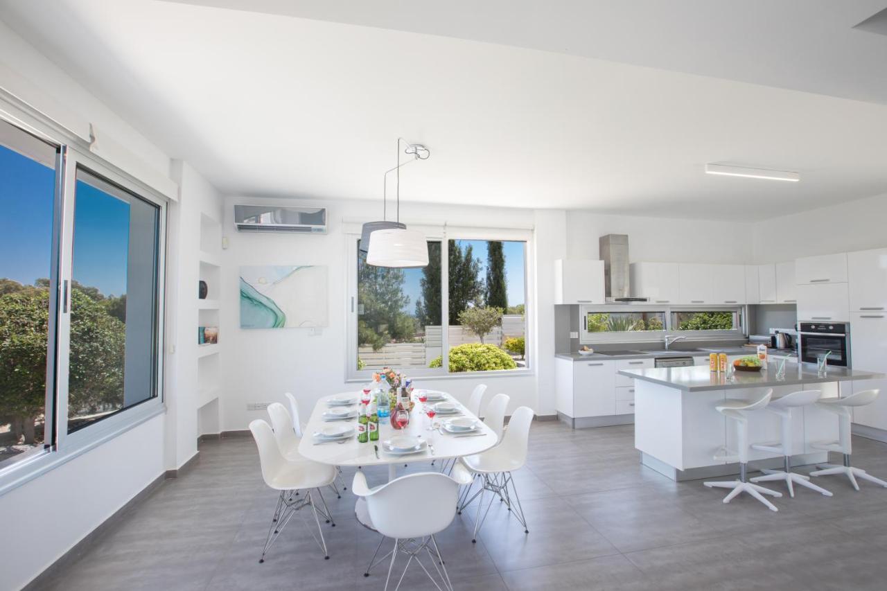 Chloe Luxury Villas Protaras Luaran gambar