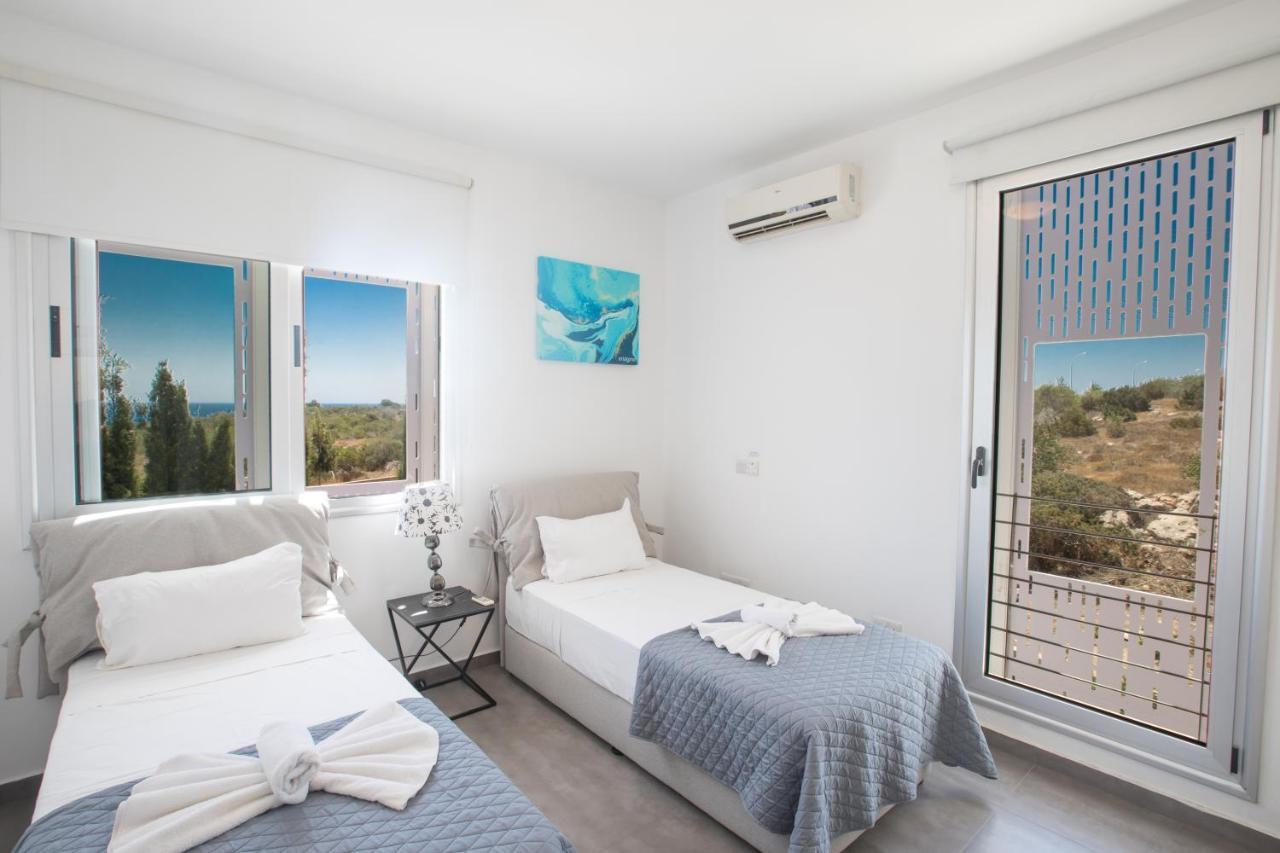 Chloe Luxury Villas Protaras Luaran gambar