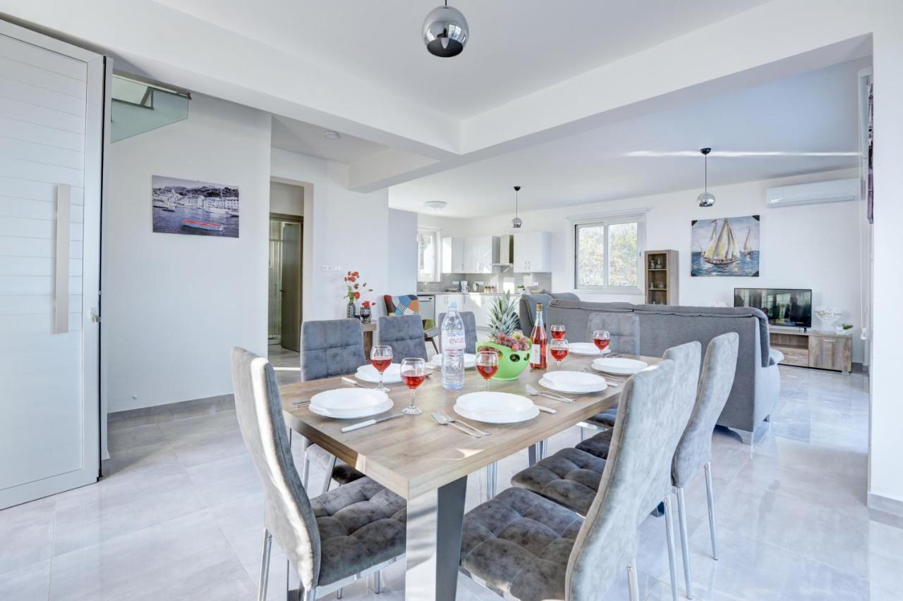 Chloe Luxury Villas Protaras Luaran gambar