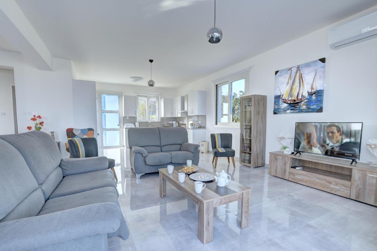 Chloe Luxury Villas Protaras Luaran gambar